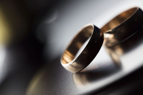 Rings on a table following a divorce
