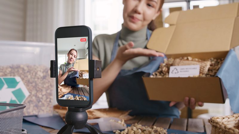 An e commerce retailer uses live stream to sell products