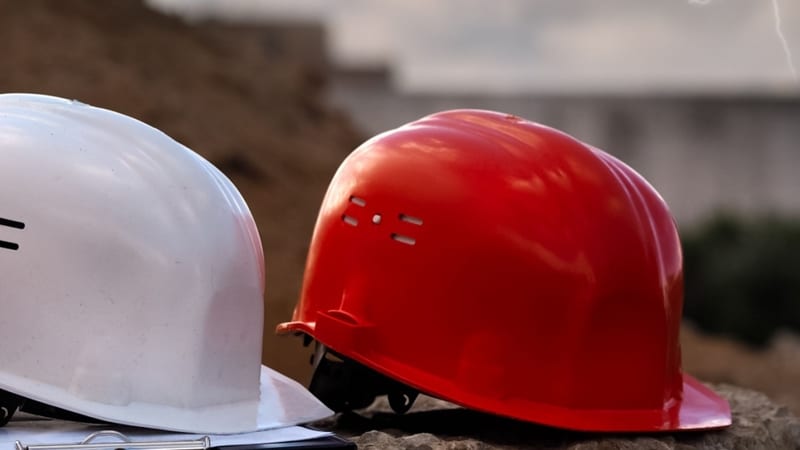 Construction contracts and adverse weather when can you claim for loss and expense