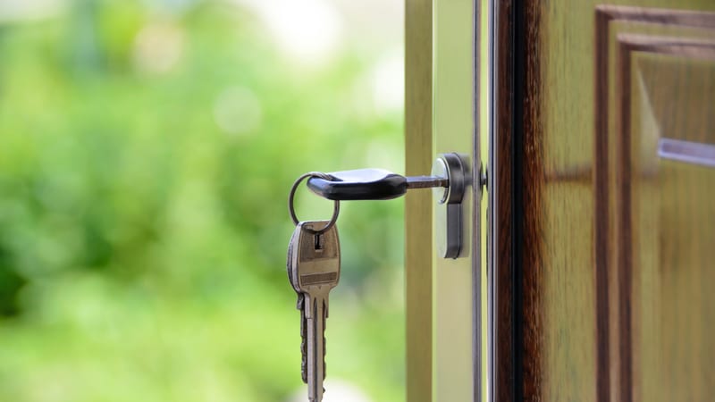 Electronic signatures for landlords and tenants
