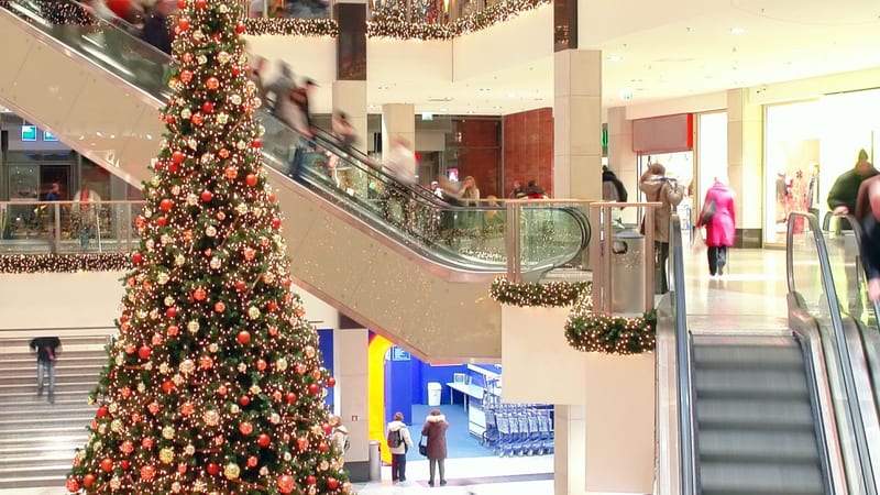 Six steps to protect seasonal workers during the festive season