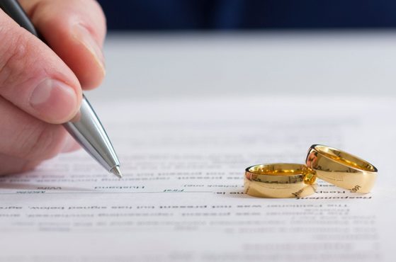 Divorcing a narcissist eight practical tips from family lawyers