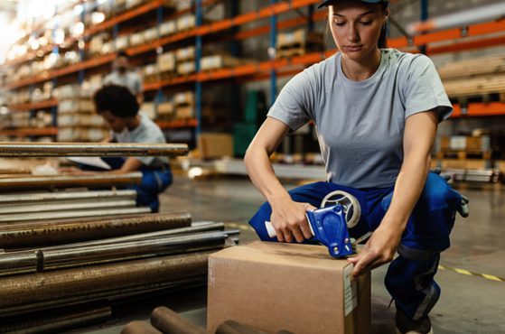 Regulations permitting striking workers to be replaced by agency workers quashed by High Court