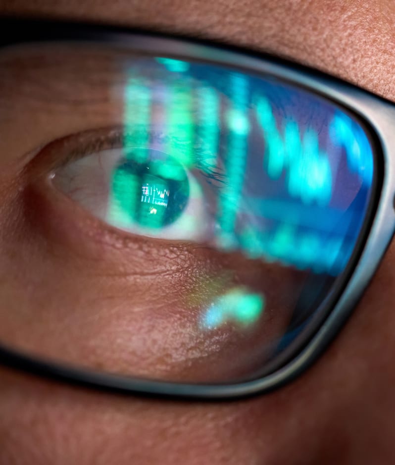 Shutterstock 2092860685